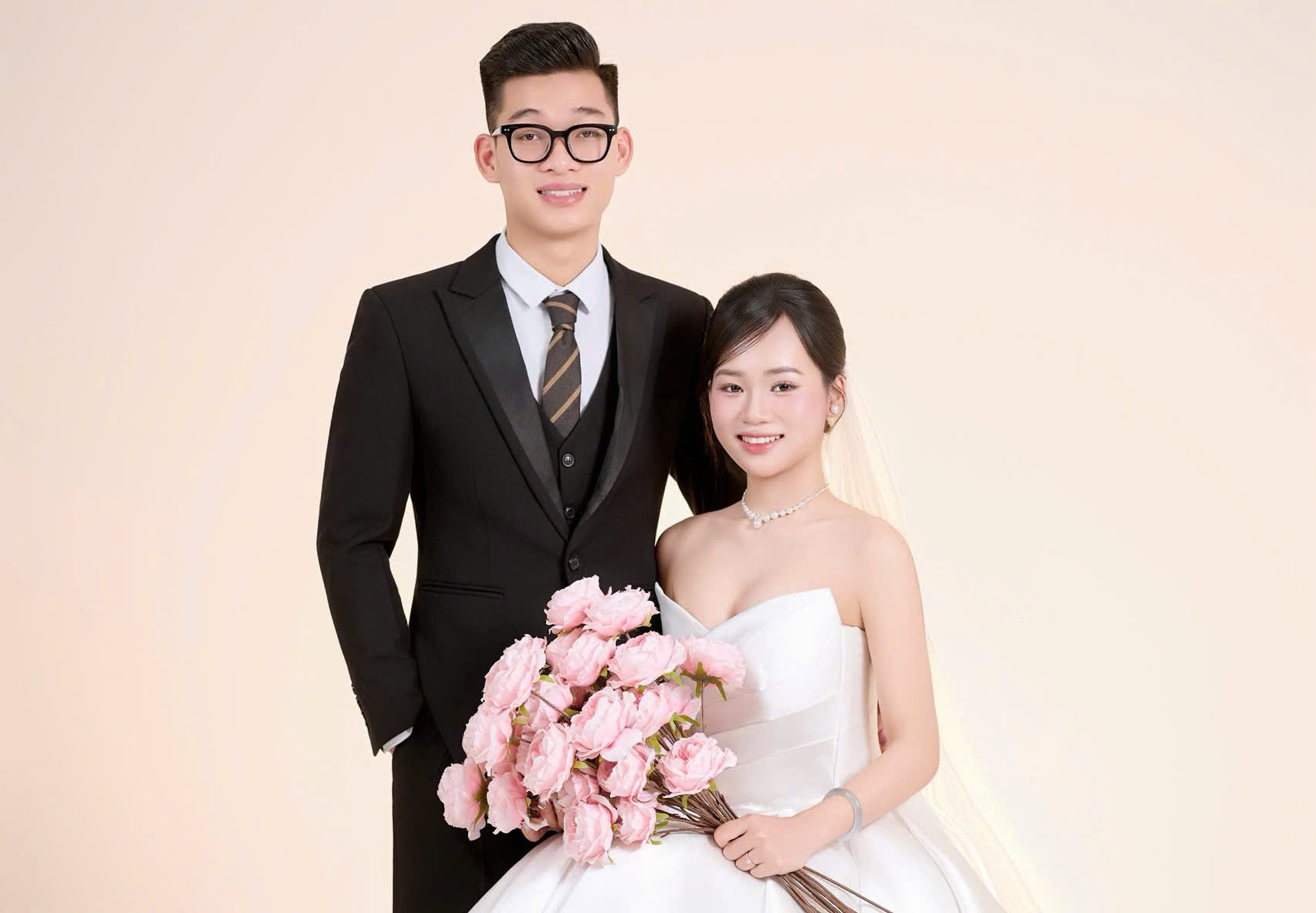 DUY TÀI – TRÚC PHƯƠNG